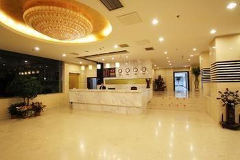 Qingdao Excalibur Hotel Exteriör bild